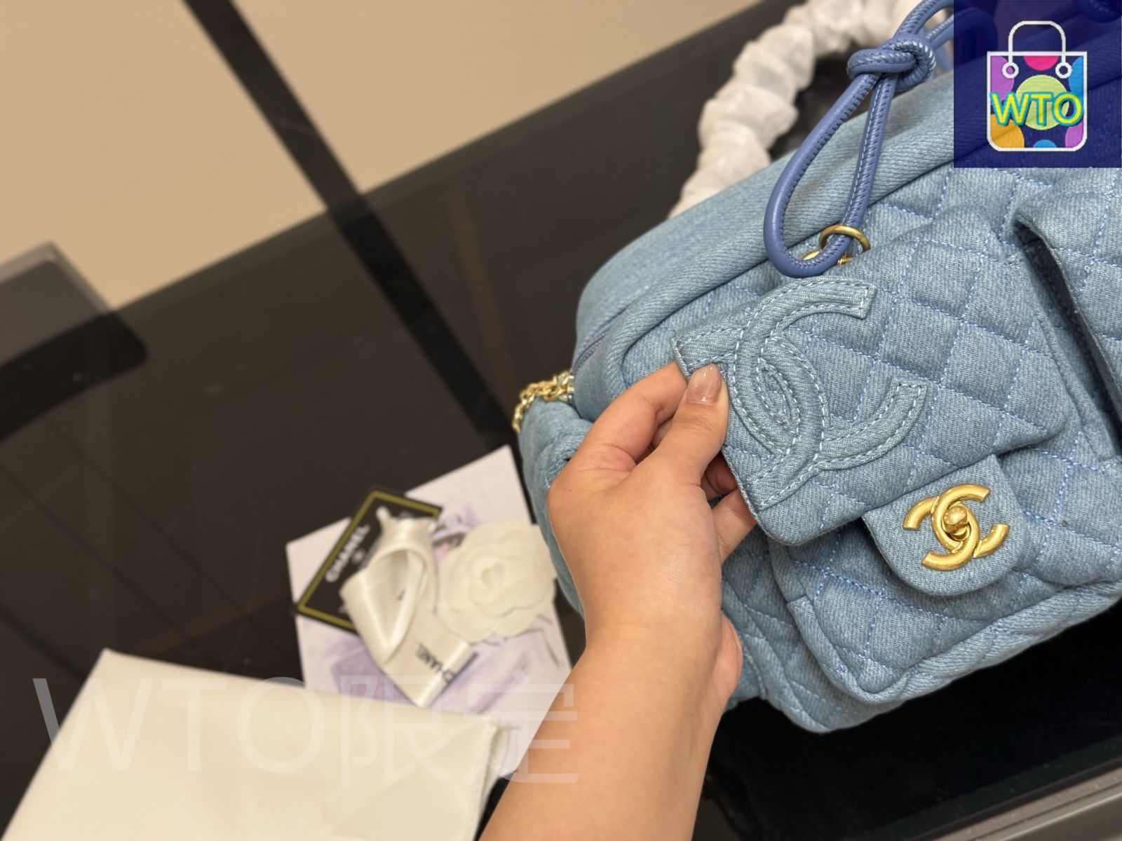 デニムメールバッグ カジュアルで可愛らしいスタイルを両立