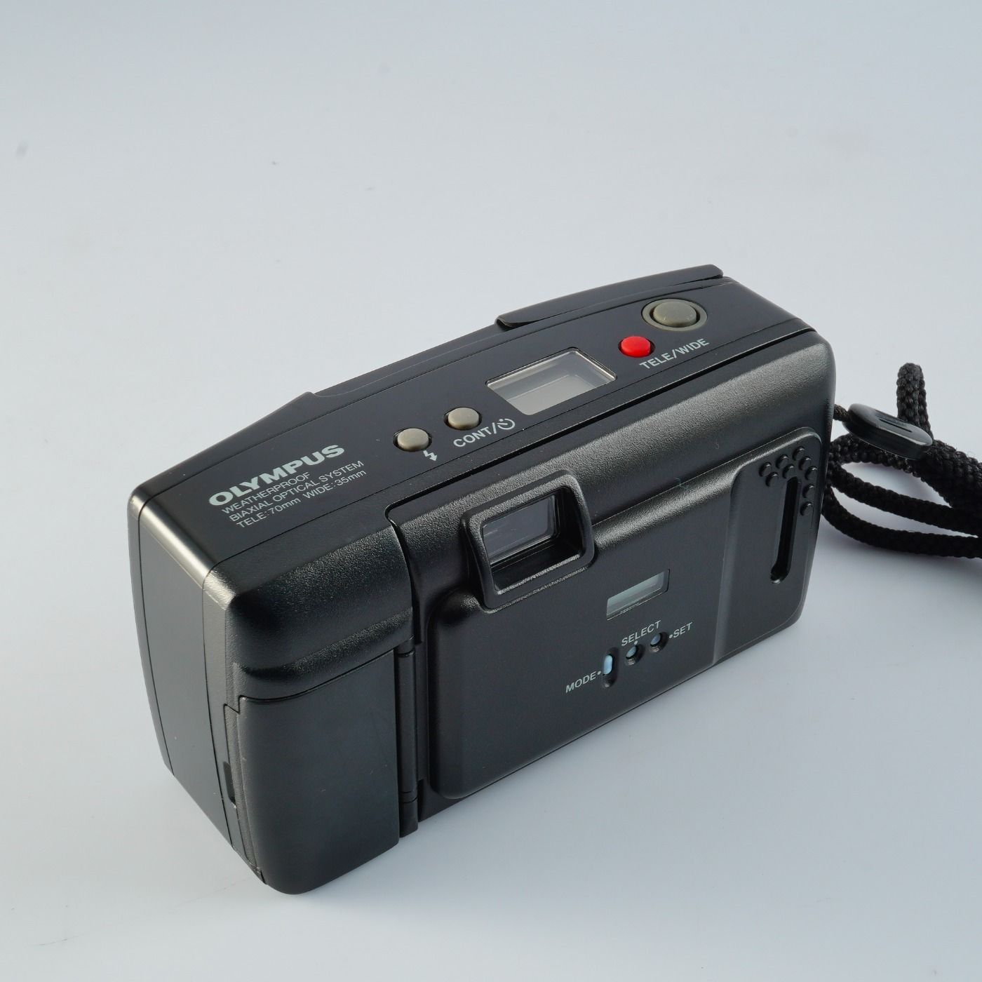 コンパクトフィルムカメラ