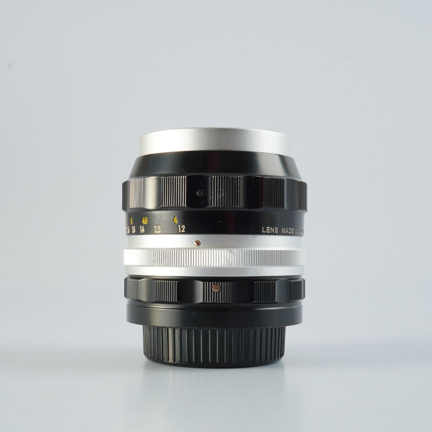 カメラ Nikon ニコン 非Ai Nikkor 105mm F/2.5 単焦点レンズ