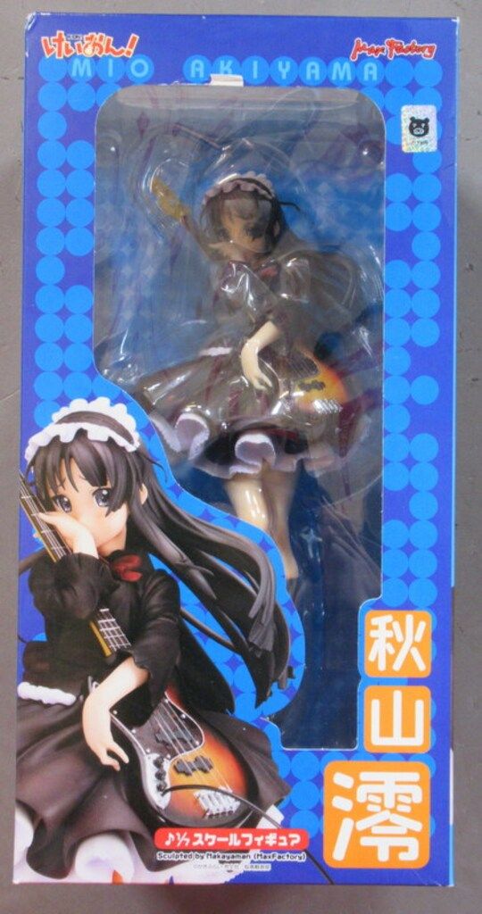 マックスファクトリー 1/7スケール 秋山澪(黒ドレス) - メルカリ