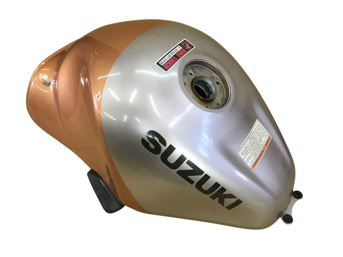 ハヤブサ 隼 GW 71 A 初期型 ガソリンタンク 燃料タンク 割れ無し 補修 ストック 塗装ベースにも 2764 Z 4348