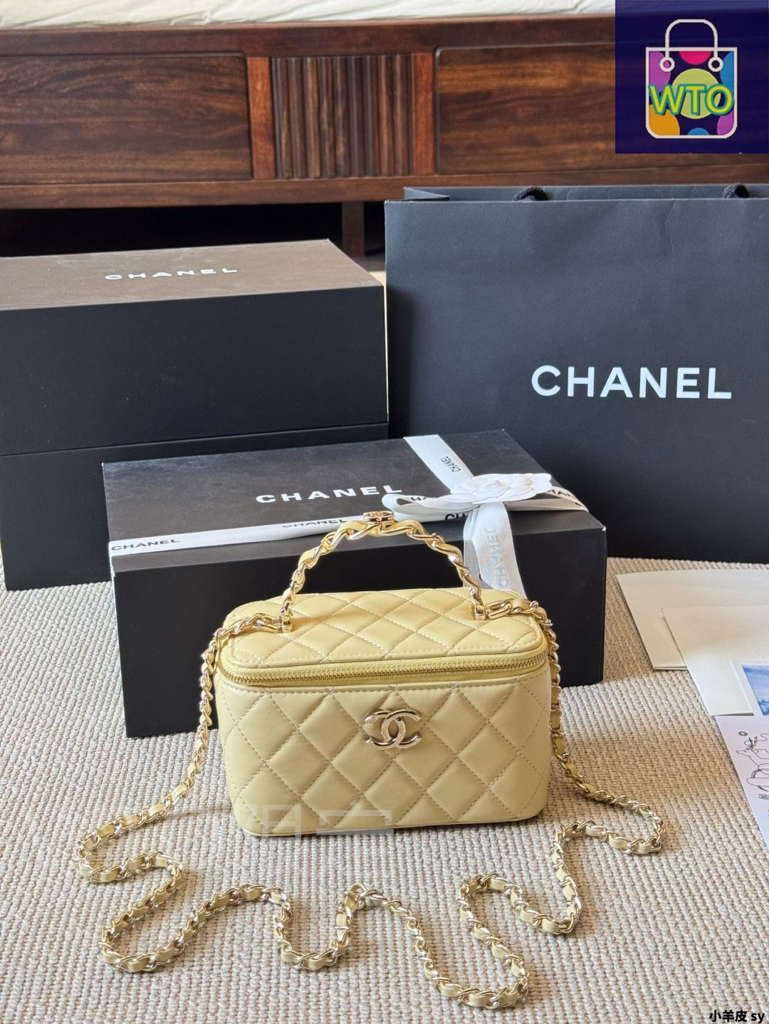 今日特価】Chanel シャネル コスメボックス ルテニウム銀色ハンドル