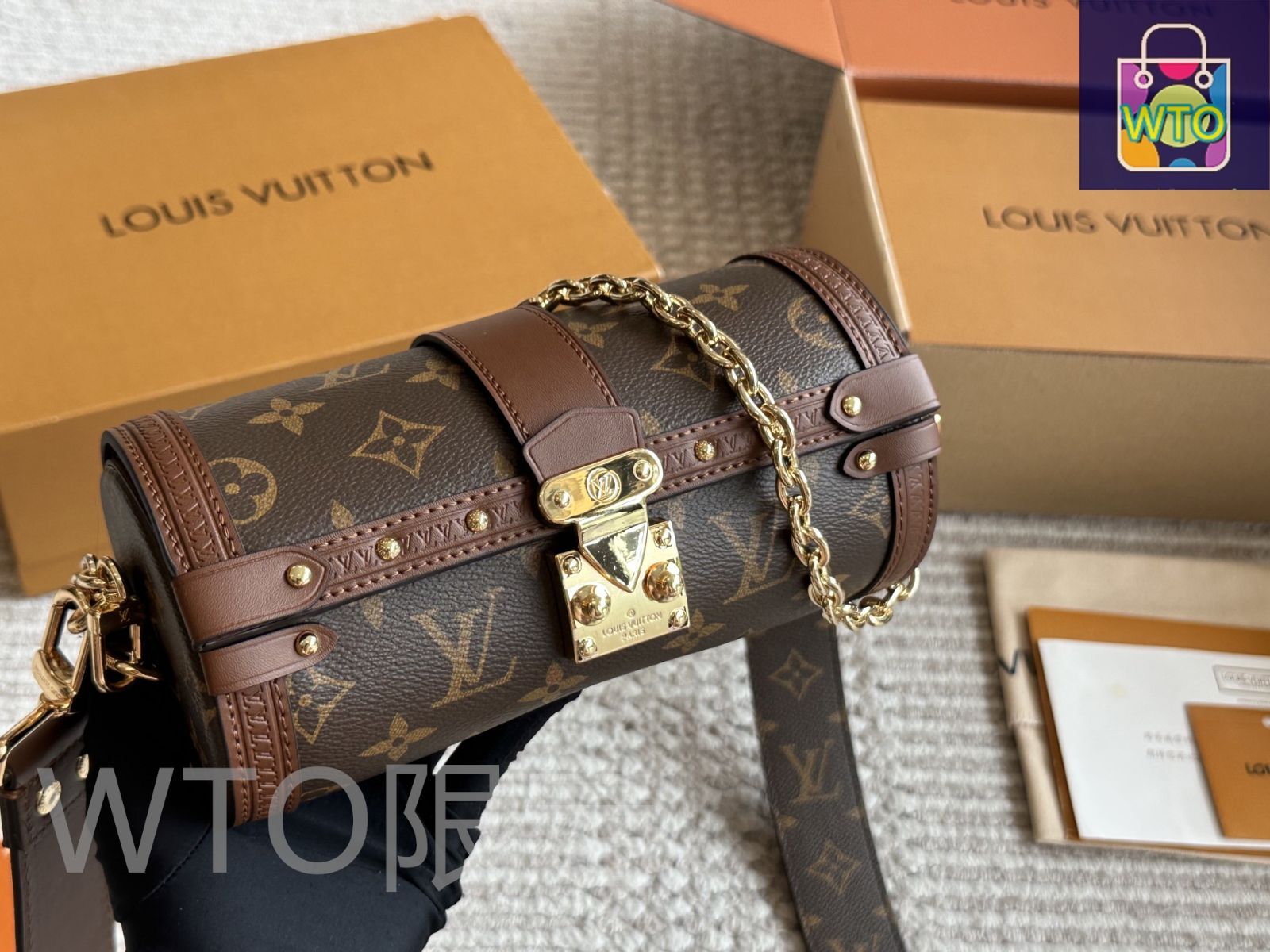 今日特価】Louis Vuitton ルイヴィトン パピヨン ロゴを巻いたデザイン