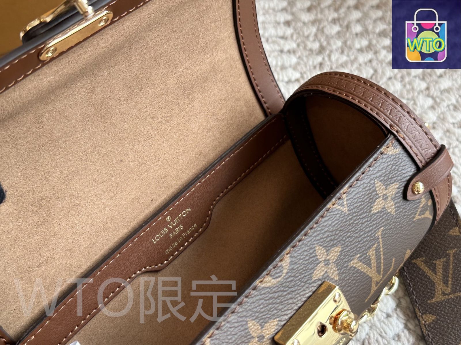 今日特価】Louis Vuitton ルイヴィトン パピヨン ロゴを巻いたデザイン