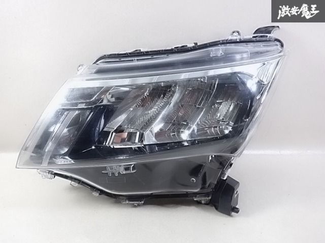 破損無し！】トヨタ純正 M900A ルーミー 後期 LED ヘッドライト ヘッド