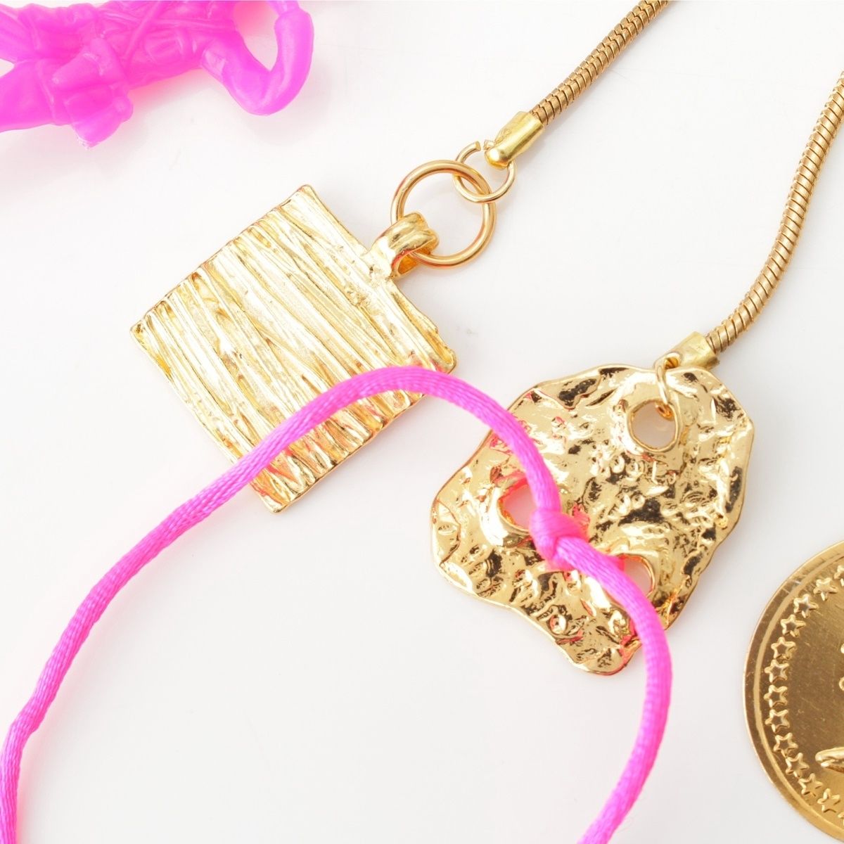 ピンク ゴールド