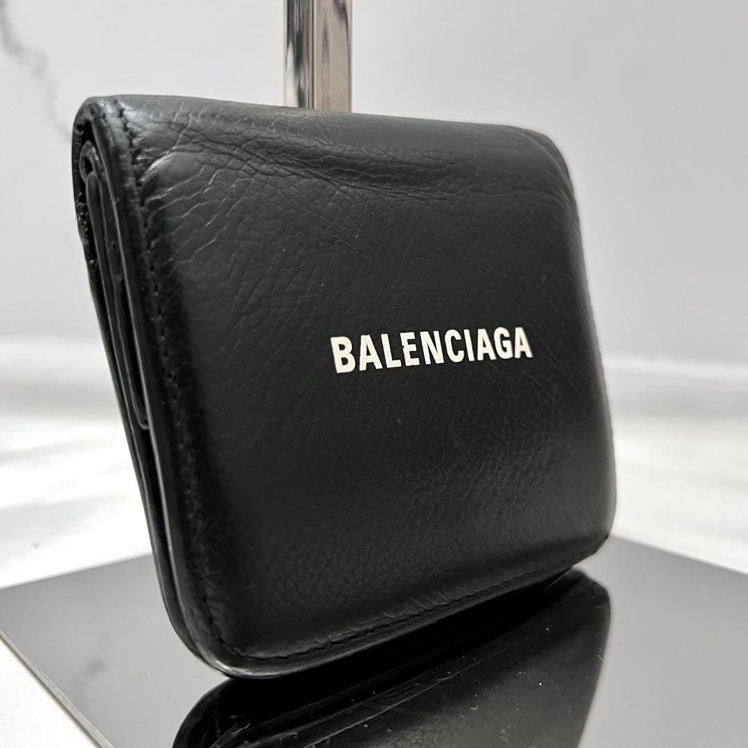 バレンシアガ 二つ折り財布 コンパクト 白ロゴ ブラック レザー