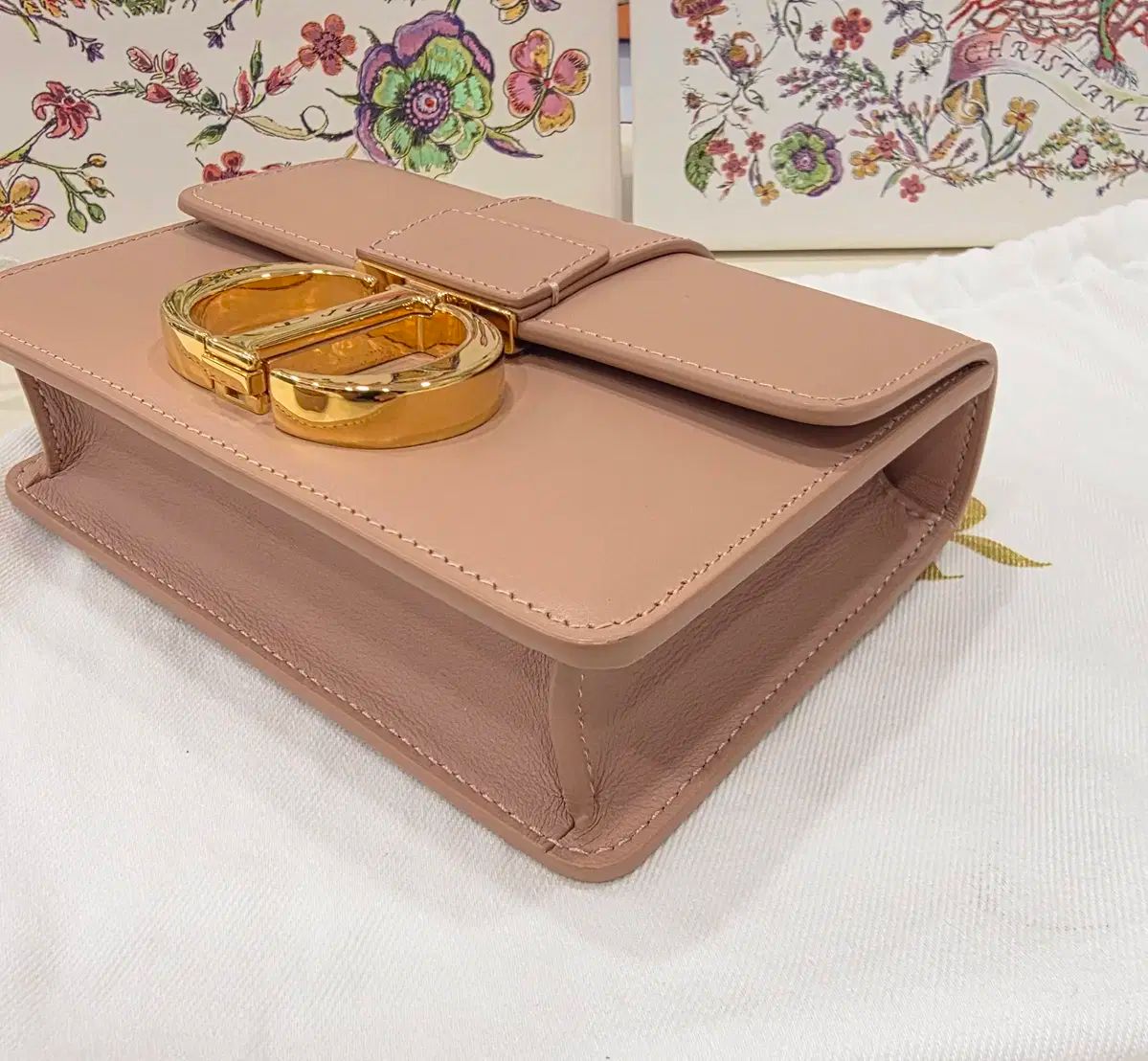 マイクロ モンテーニュ