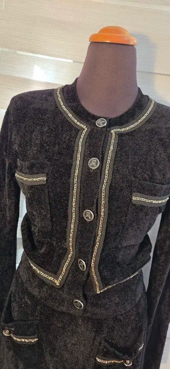 イッミシャ ブラック ツアーベルベット セットアップ セット