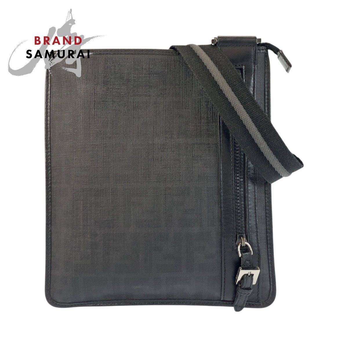 FENDI フェンディ ズッカ ブラック 黒 シルバー金具 PVC レザー 7 VA 204 BOW ショルダーバッグ ポシェット メンズ 506048