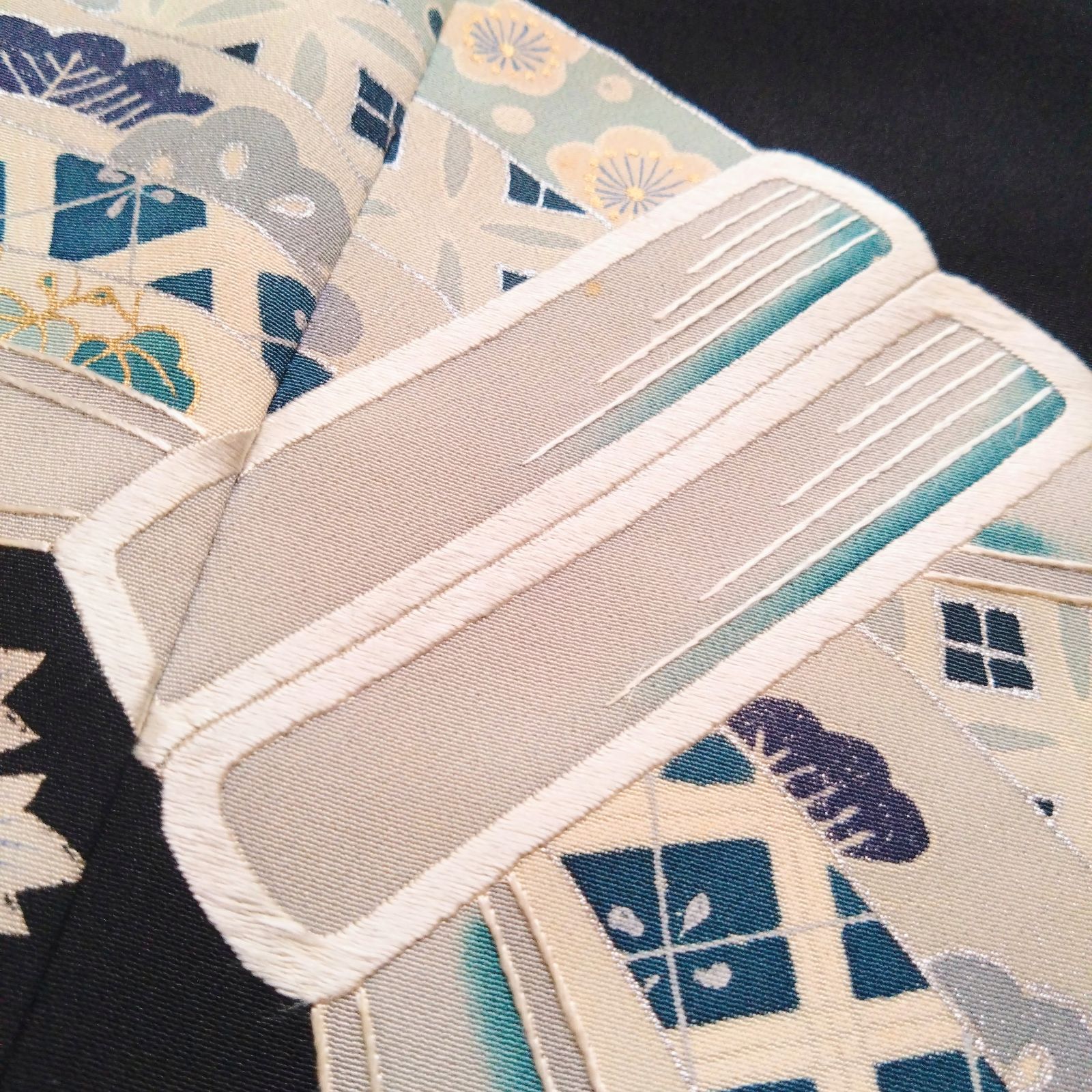  ❦Kaena❦ 着物リメイク ワンピース 袖スリット 作家物 ロング マキシ ドレス Aライン ウエストベルト紐付き 後ろ開きボタン 束ね熨斗草花文 金銀彩 刺繍 梅 菊 長袖 七分袖 その他