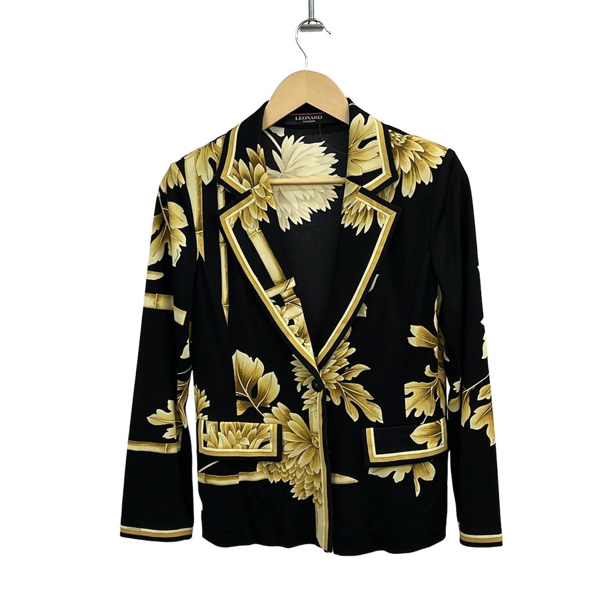LEONARD(レオナール) ジャケット サイズM レディース美品 - 黒