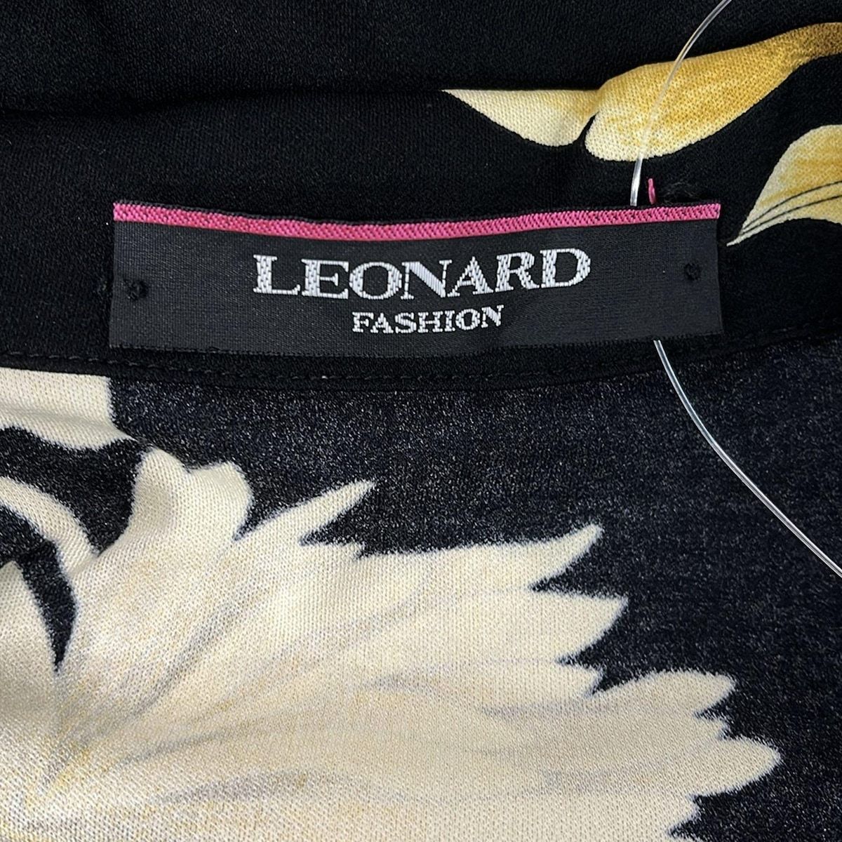 LEONARD(レオナール) ジャケット サイズM レディース美品 - 黒