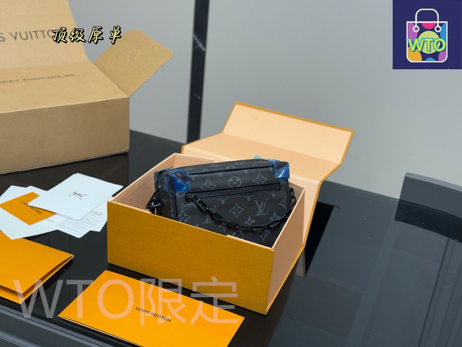 今日特価】Louis Vuitton ルイ・ヴィトン ミニソフトトランク