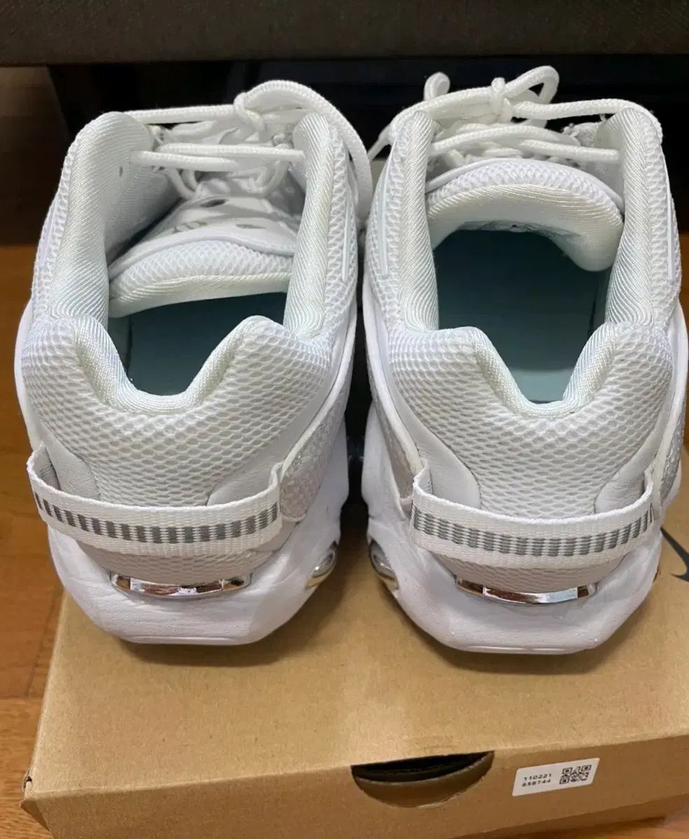 コメントライダー 白