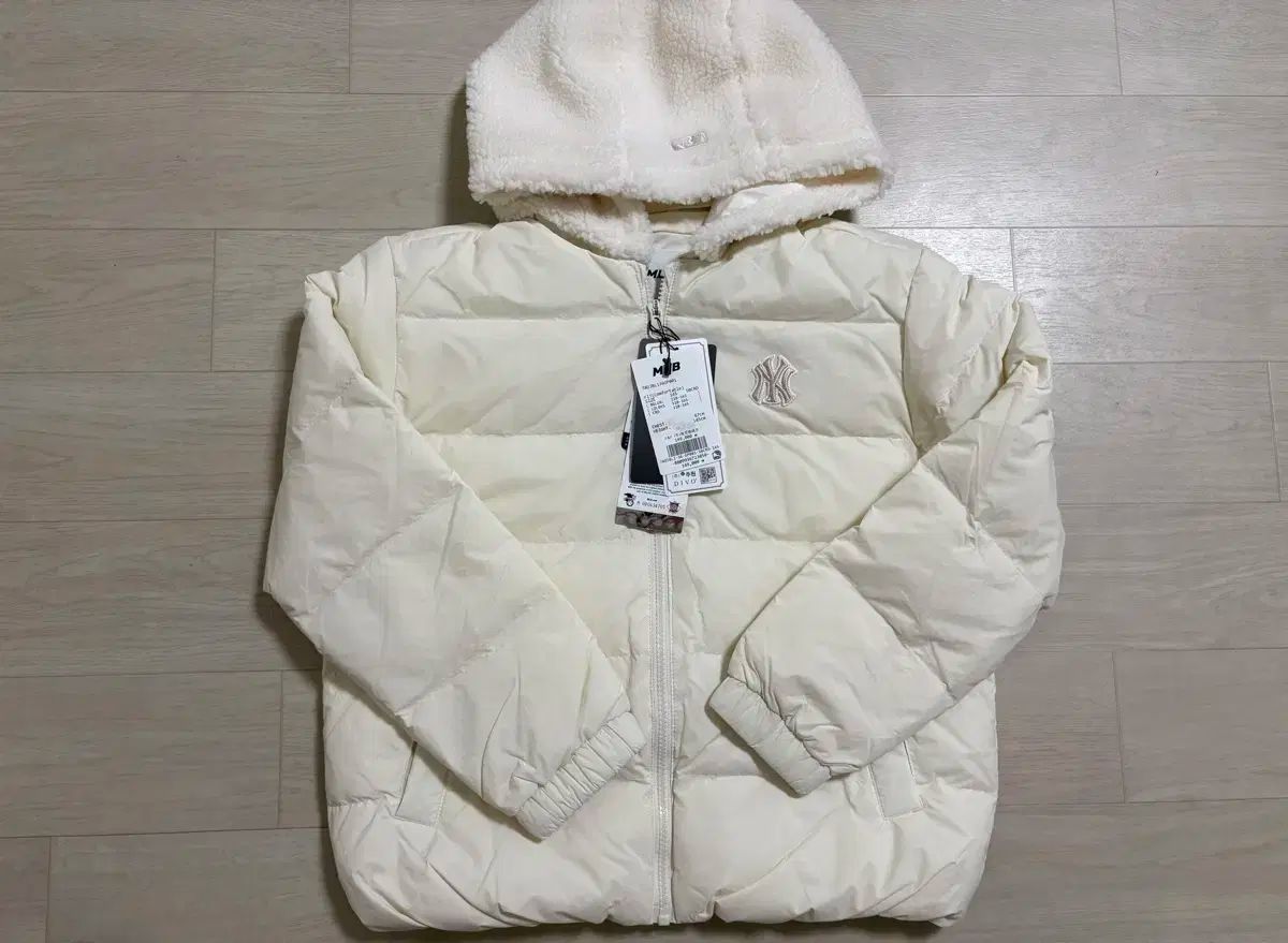 MLB キッズ シープスキン フード 軽量 ダックダウン アイボリー 145