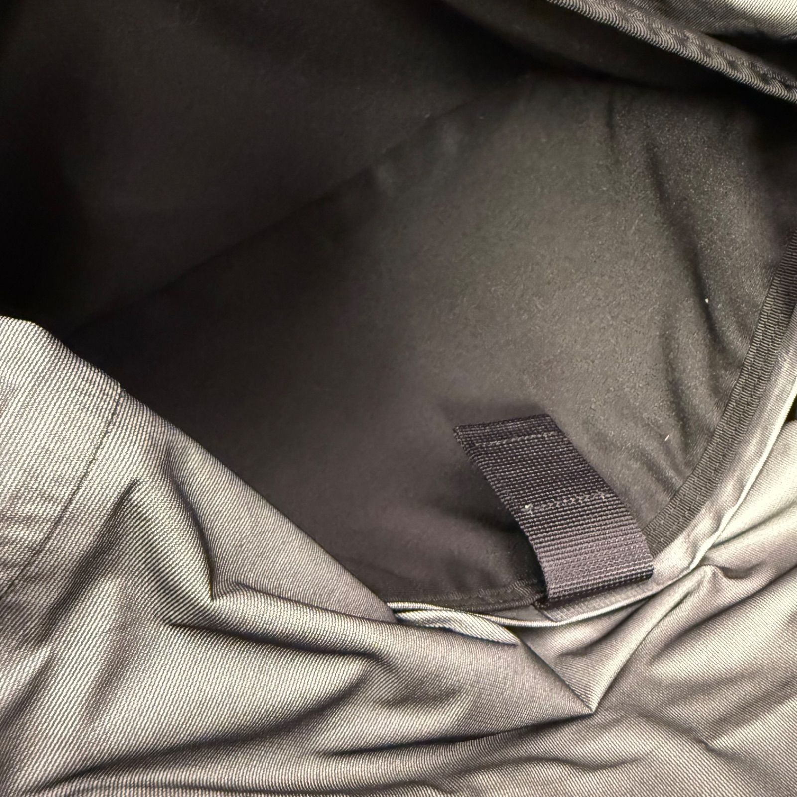 ショルダー PC収納可