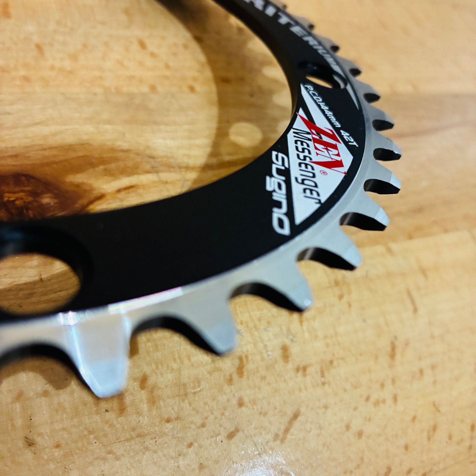 未使用】 スギノ ZEN Messenger P.C.D.144mm 42T 5アーム CRITERIUM 禅