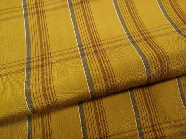  平和屋着物 本場黄八丈 平織 紬 格子柄 正絹 ut 紬 着物