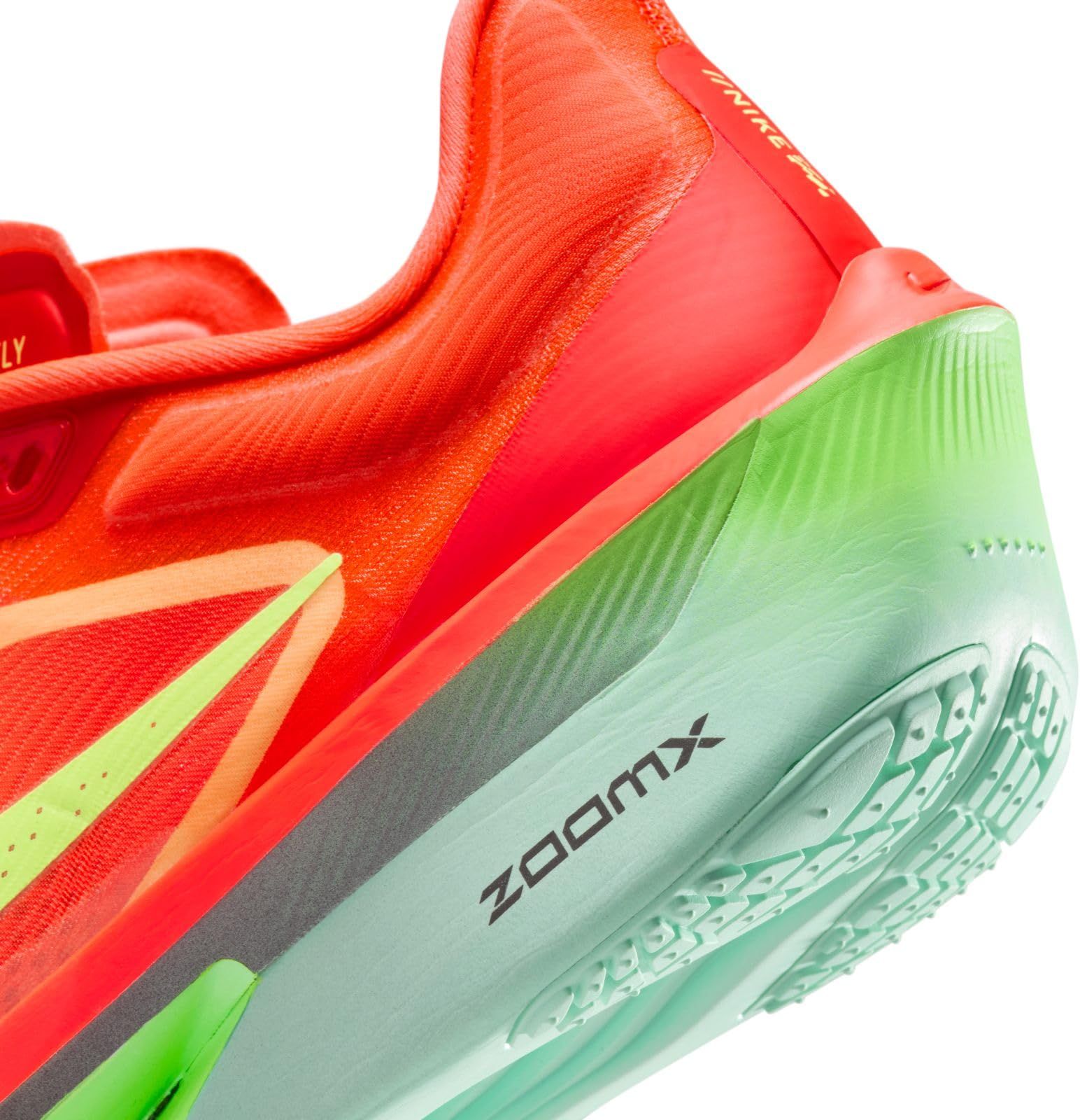  ナイキ ズーム フライ 6 ZOOM FLY FN 8455 601 日本の靴のサイズ寸法 大人 数値 23 5 cm トレイルランニングシューズ アウトドアシューズ