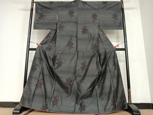 平和屋着物 本場大島紬 枝花文 正絹 zg