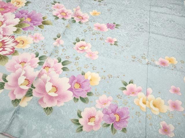 平和屋着物○豪華振袖 刺繍 舞花文 さくらんぼ 暈し染め 銀通し地 仮絵