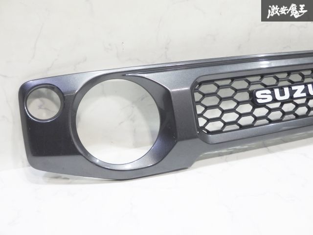 JB64Wジムニー 純正オプションラジエータグリルスズキ（SUZUKI