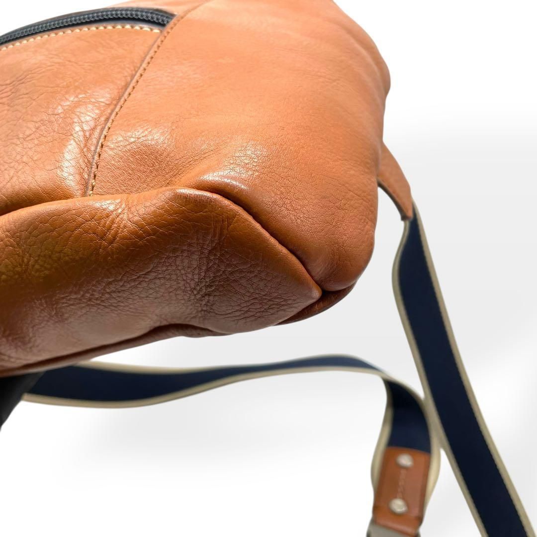 美品 COACH コーチ ショルダーバッグ ボディバッグ ヘリテージ