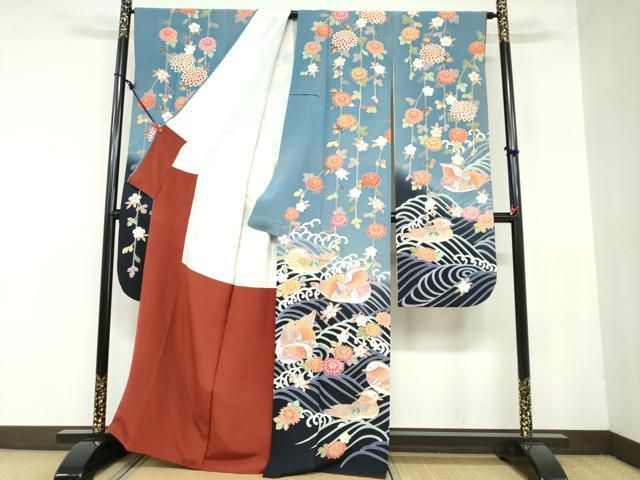 平和屋着物●豪華振袖　型染め　流水群れ鳥草花文　暈し染め　正絹　逸品　DAAZ7172ud 平和屋着物○豪華振袖 型染め 流水群れ鳥草花文 暈し染め 正絹 逸品