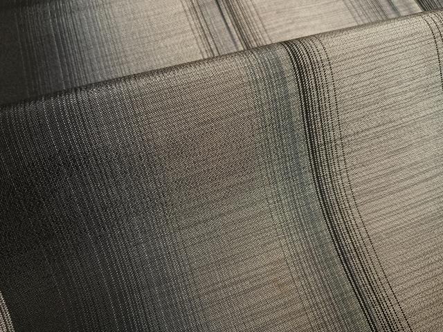 平和屋着物○本場縞大島紬 間道 武島織物謹製 証紙付き 正絹 逸品