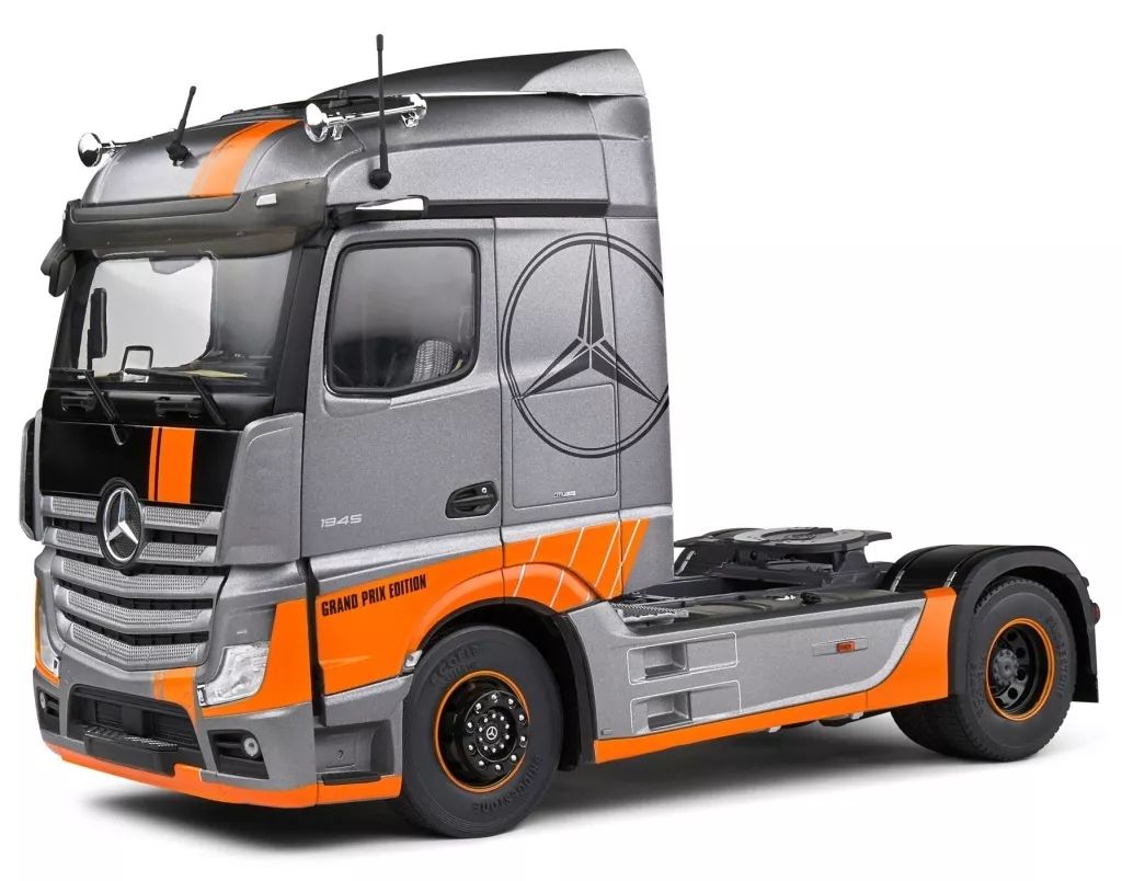 ミニカー 1 24 メルセデスベンツ アクトロス L グランプリエディション 2019 シルバー