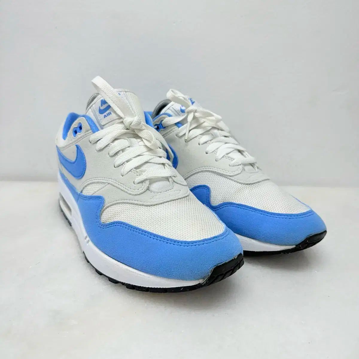 (265)ナイキ スニーカー エアマックス1 エッセンシャルズ ユニバーシティブルー