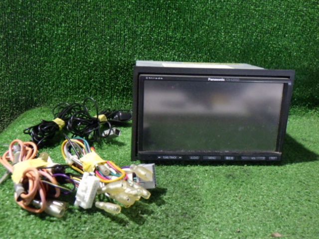 N 231 18 パナソニック CN E 205 D メモリ １セグナビ 2014年