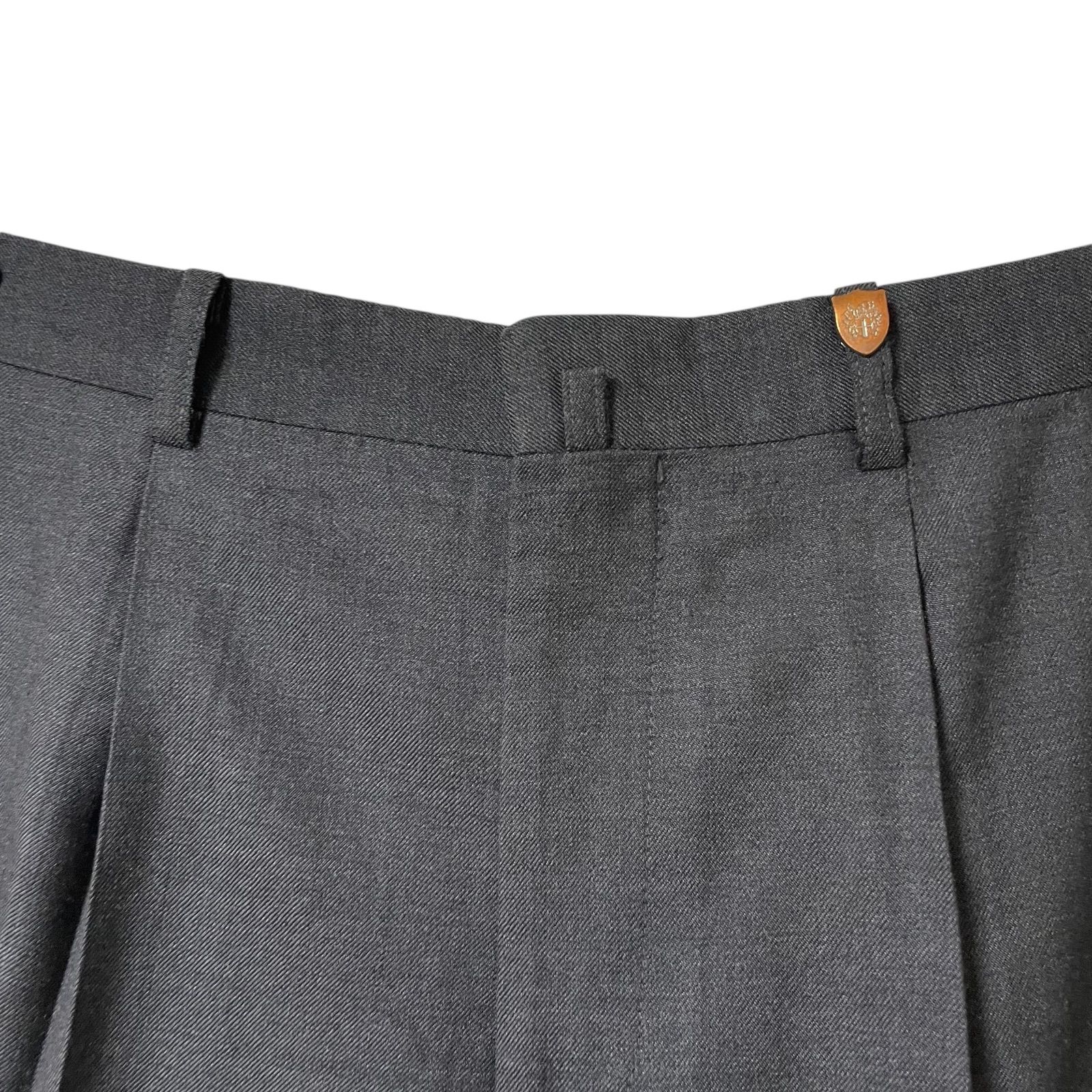 Z1613【美品】DAKS ダックス スラックス ビジネスパンツ グレー サイズ