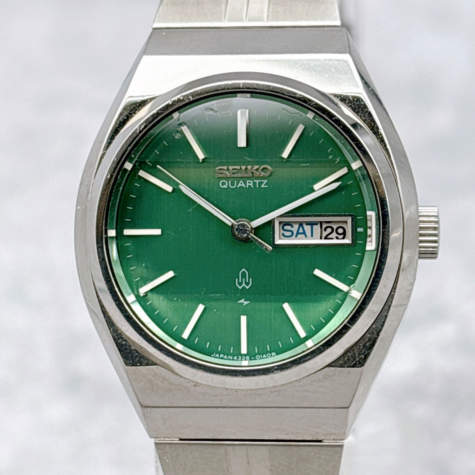 稼働品 SEIKO 稼働品 SEIKO セイコー クオーツ グリーン ヴィンテージ 
