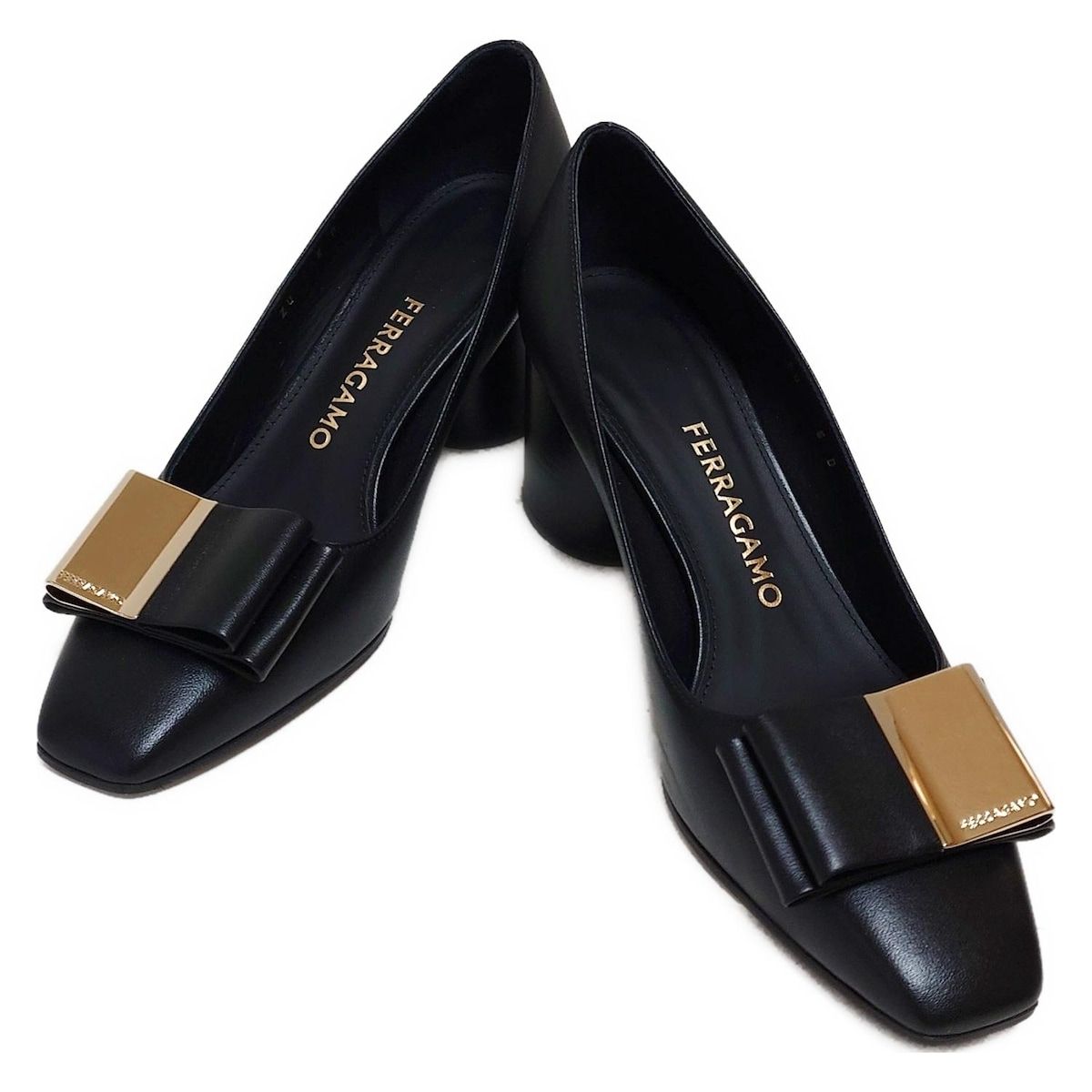 FERRAGAMO/SalvatoreFerragamo(サルバトーレフェラガモ) パンプス 6 D