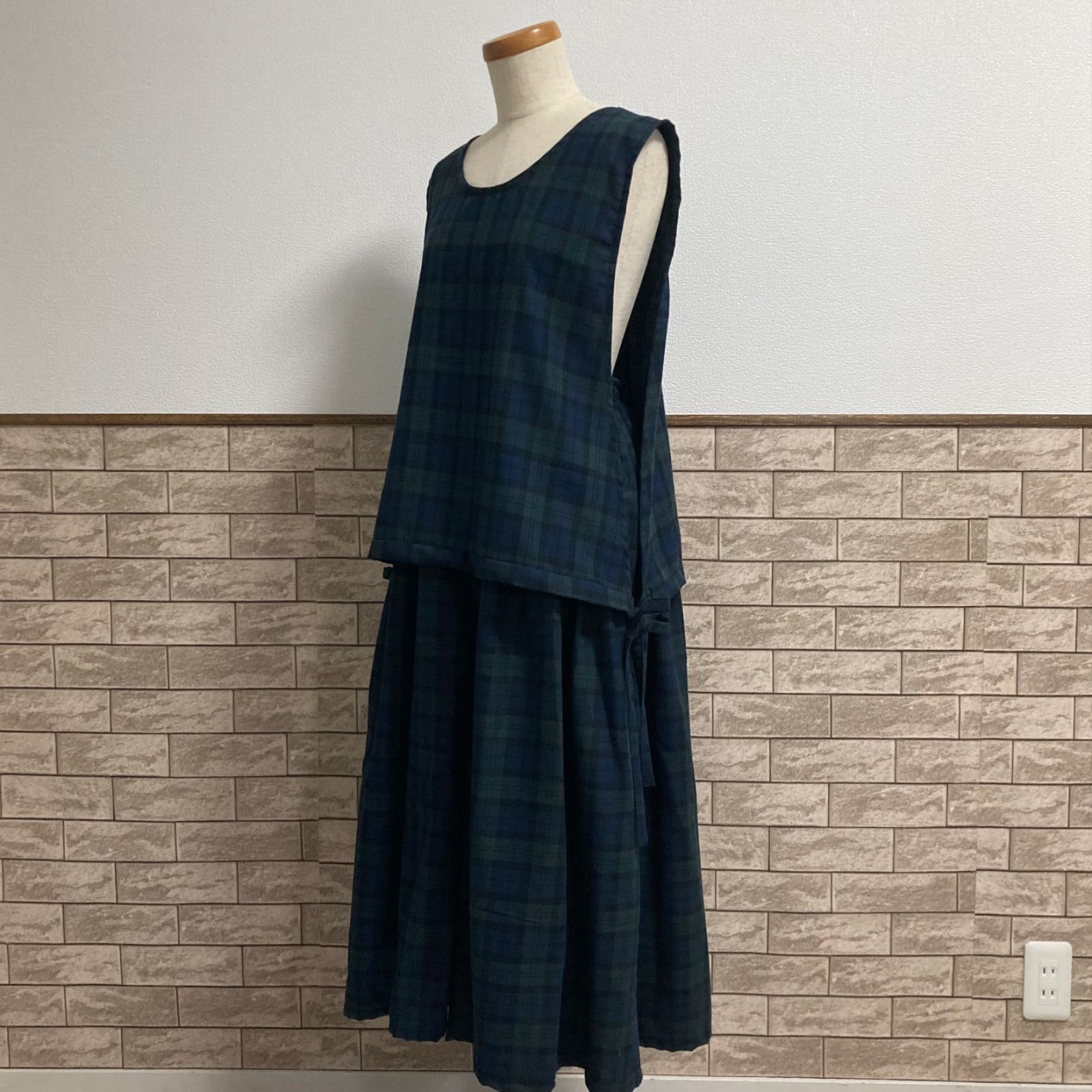 起毛生地▷サイドリボンベスト＆ギャザーパンツ セットアップ