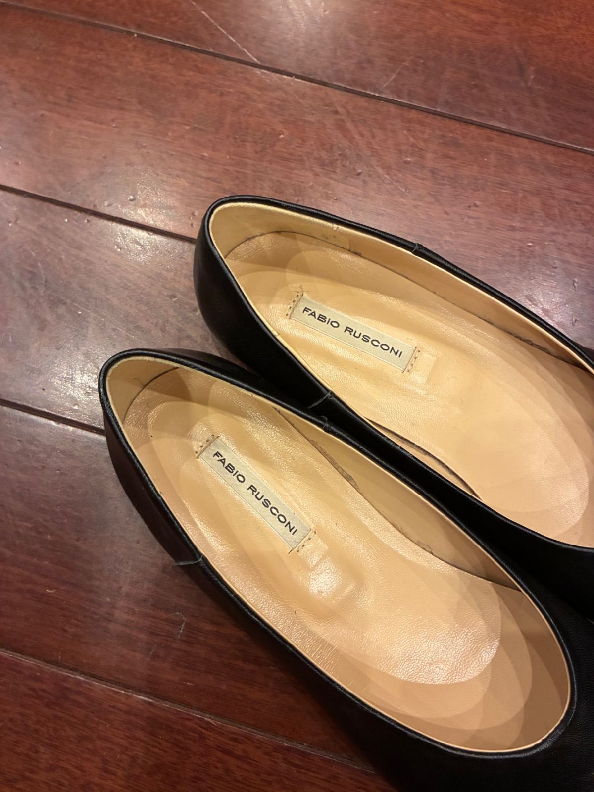 極美品☆FABIO RUSCONI スクエアトゥレザーパンプス フラットシューズ