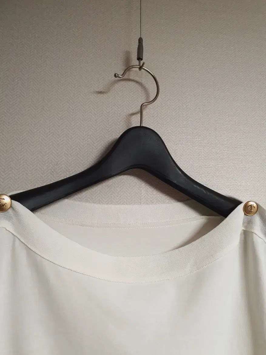 エスジェイエスジェイ