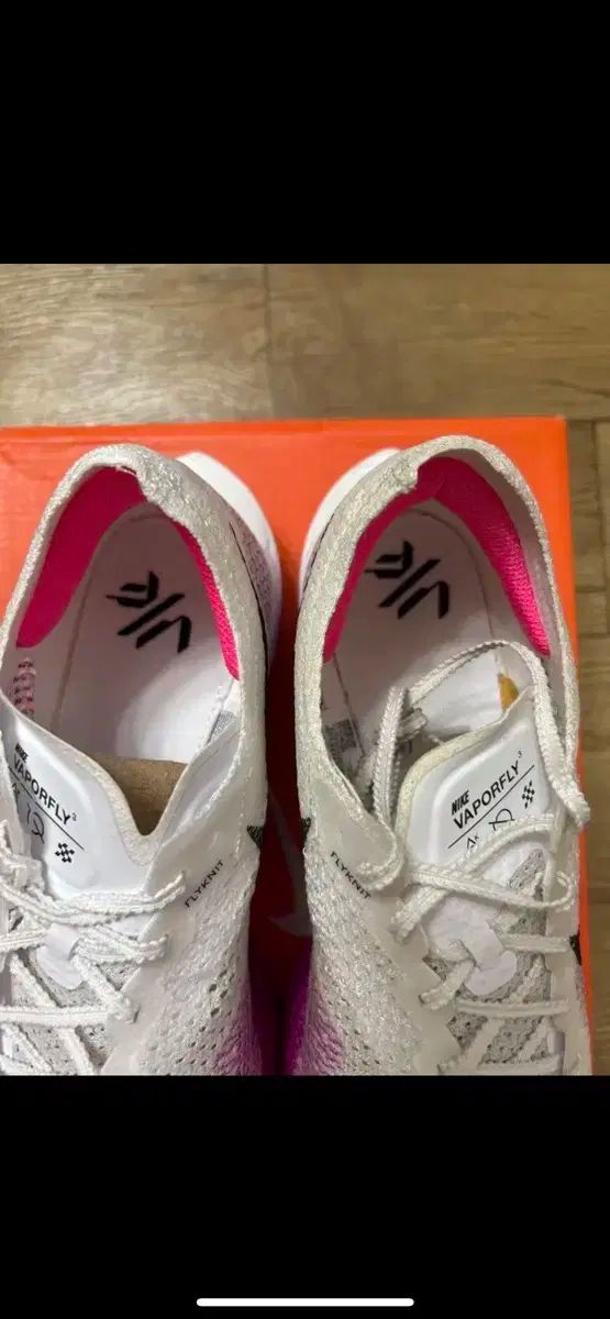 ナイキ ヴェイパーフライ ネクスト 3