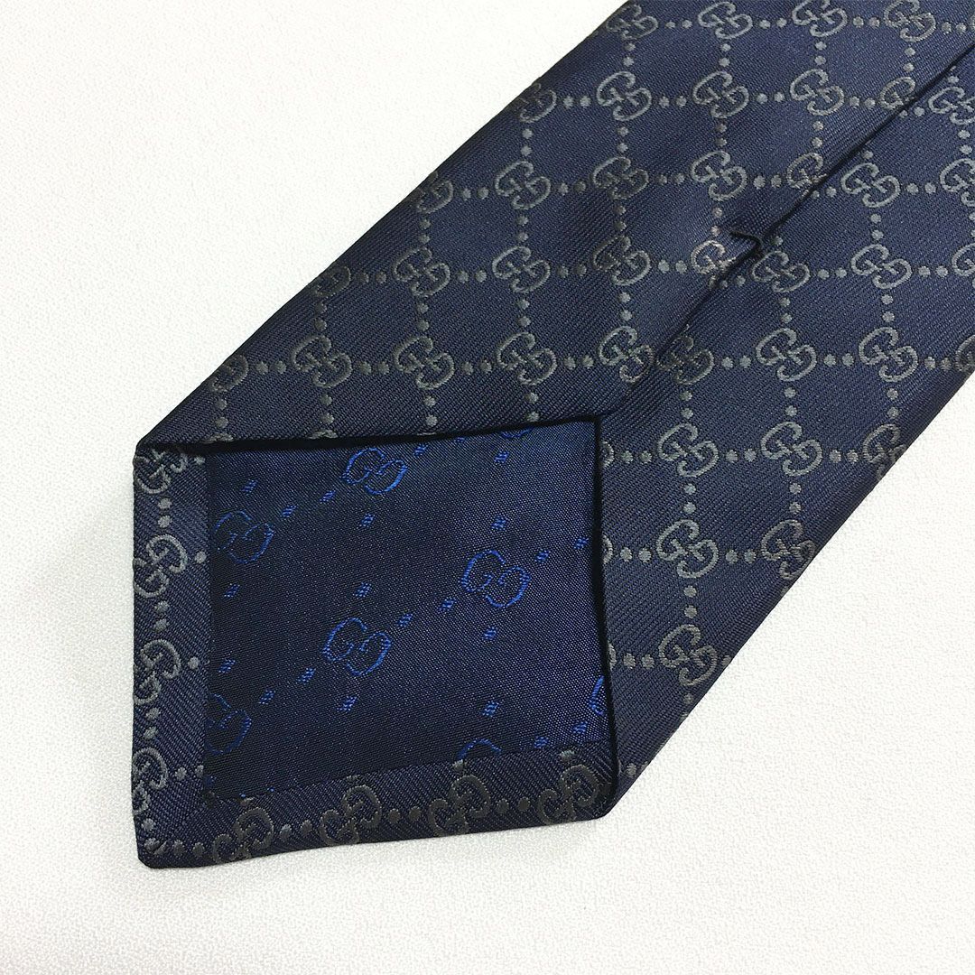 未使用級 グッチ GUCCI ネクタイ シルク100% ネイビー / グレー GGロゴ