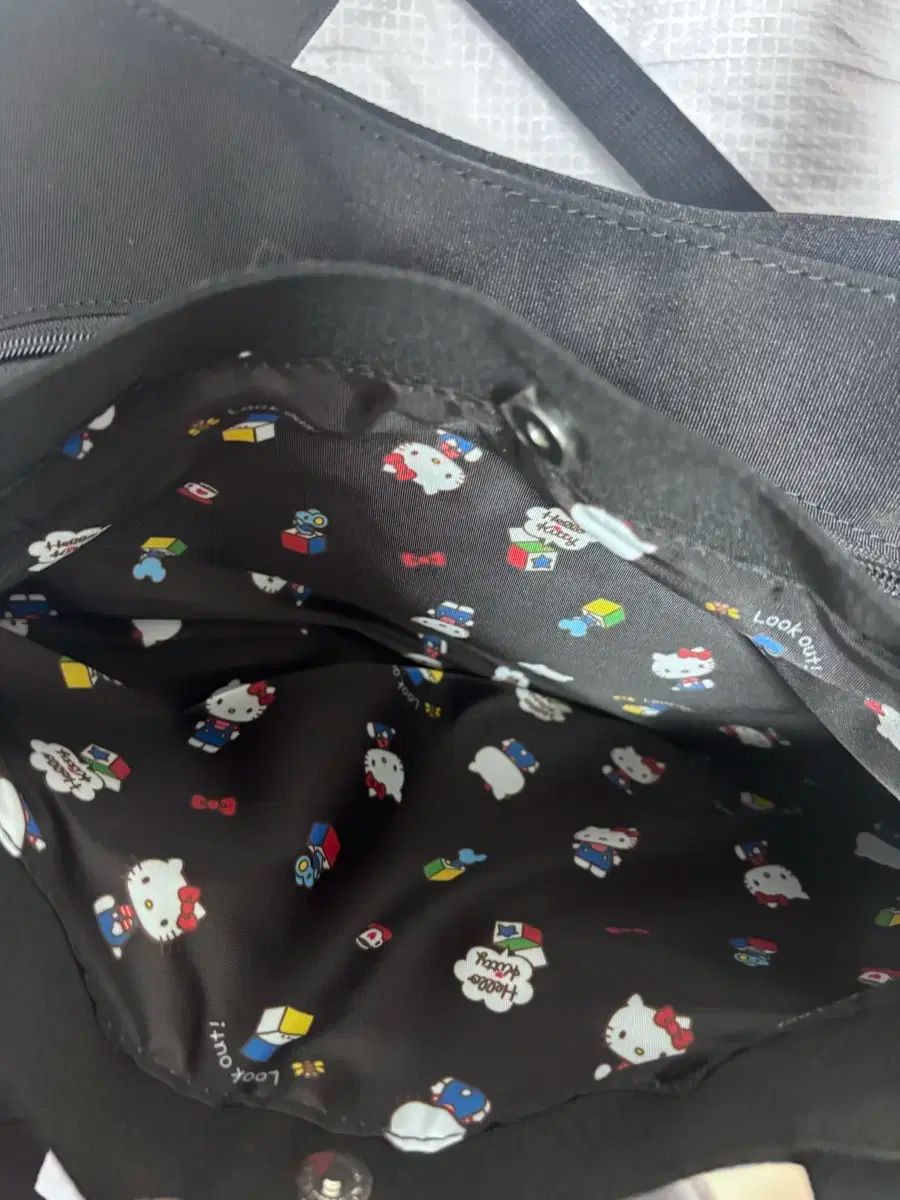 ハローキティ キーティ ブラック トート クロスバック バッグ