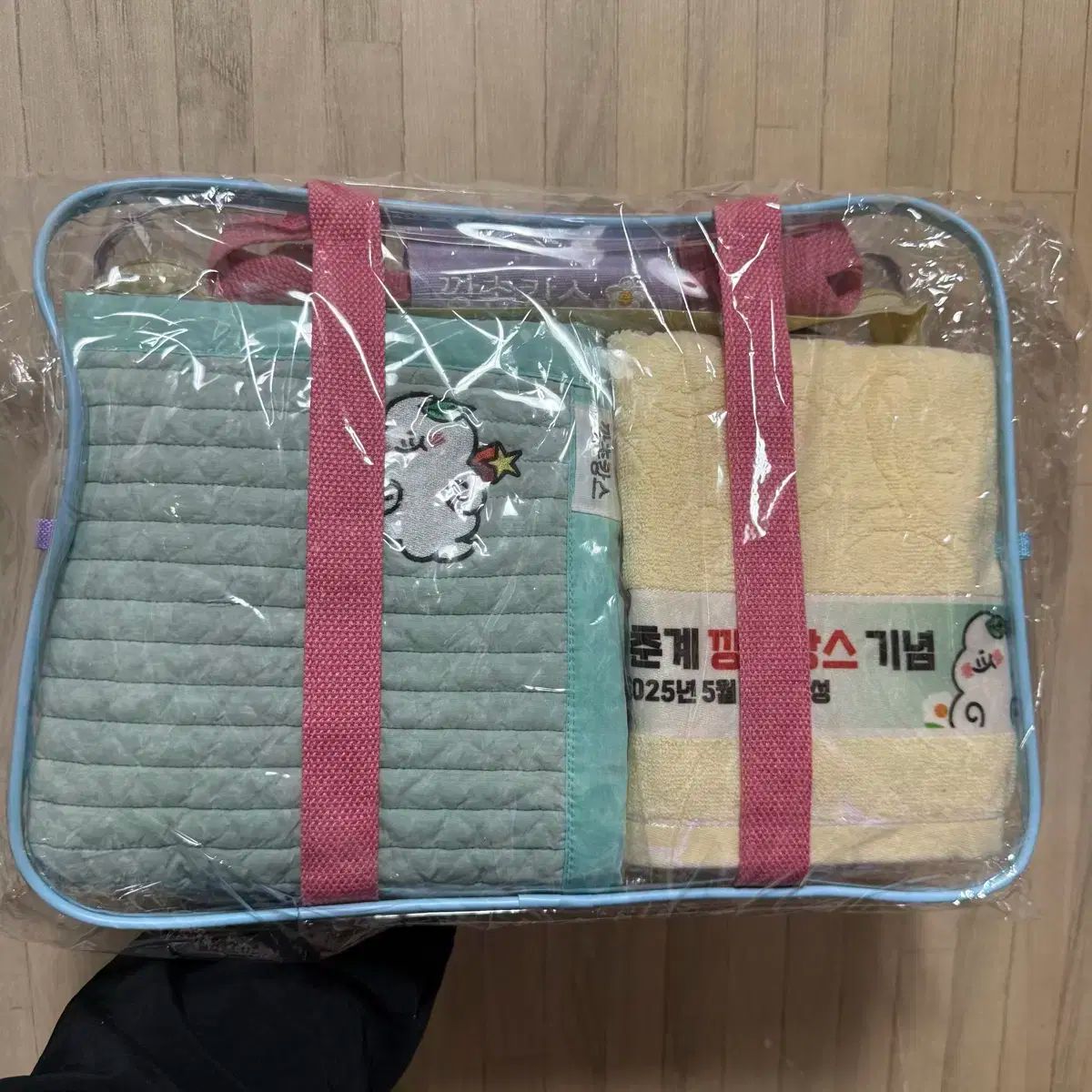 Ｐａｒｋｅｒ 工業用ホース グローバルコアホース 両端管用平行めねじユニオン（オスシート付） 使用圧力２１．０ＭＰａ 許容曲げ半径５０ｍｍ以上