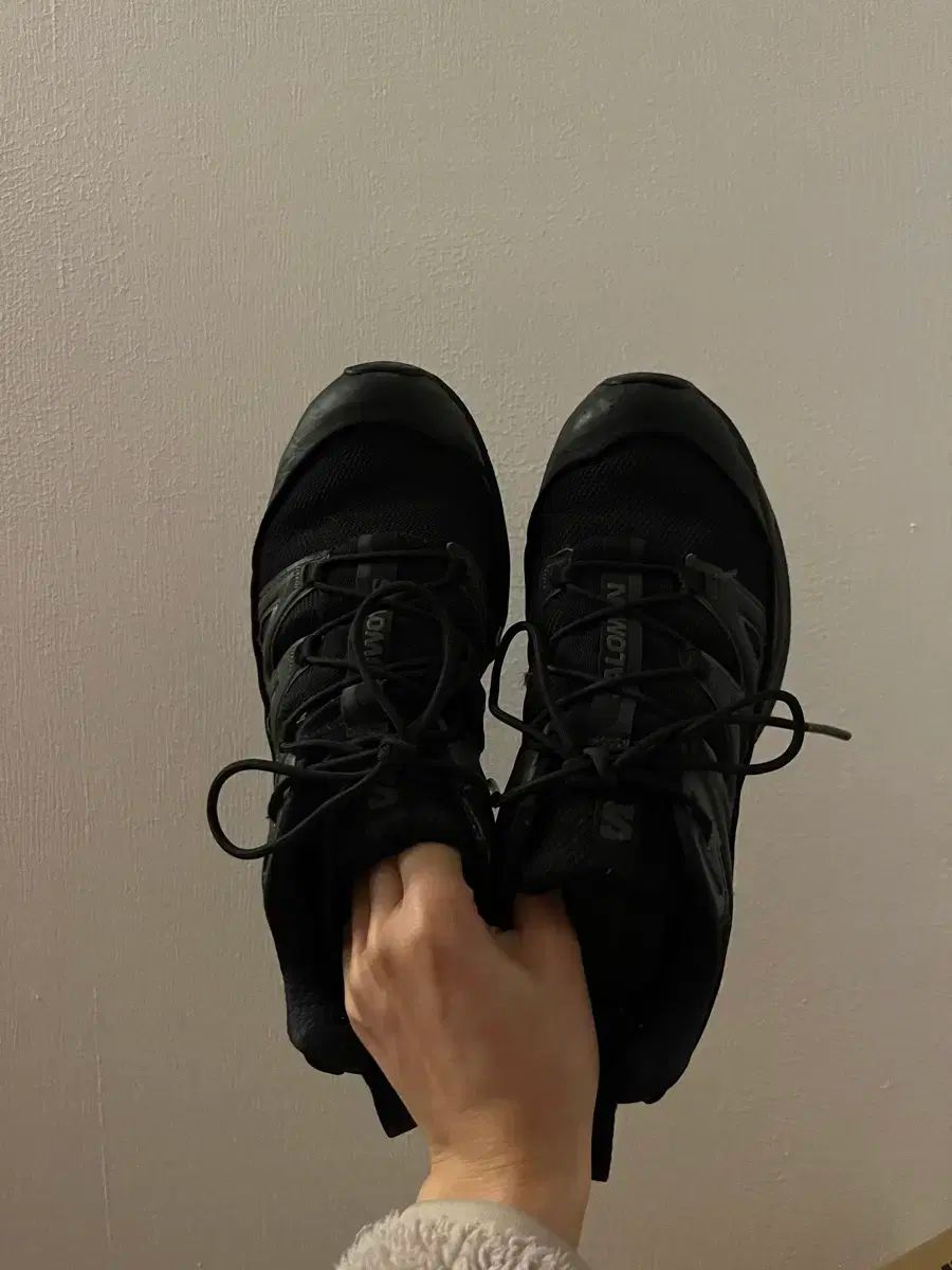  SALOMON サロモン XT-6 エクスペンス ブラック 235 登山靴 トレッキングシューズ アウトドアシューズ