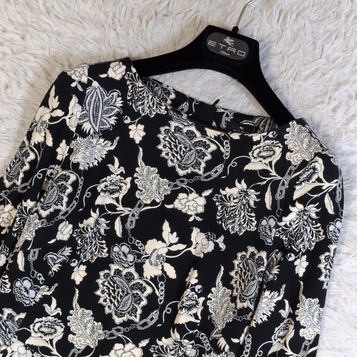 22年モデル ♥級 ETRO エトロ ペガソボタン ボタニカルワンピース 花柄 フラワープリント チェーン ストレッチ 伸縮性あり モノクロ バイカラー Aライン フ ロング 38