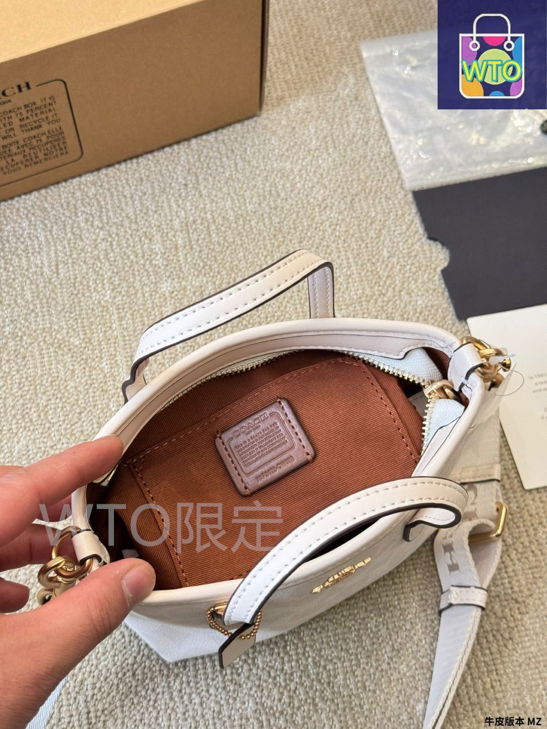  今日 COACH City Mini Tote Bag コーチ シティ ミニ トートバッグ-WTO輸入2 ショルダーバッグ ショルダーバッグ