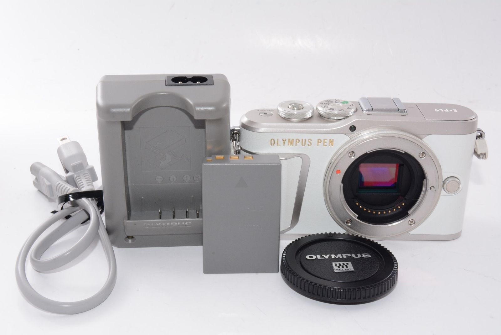 ミラーレス一眼カメラ PEN