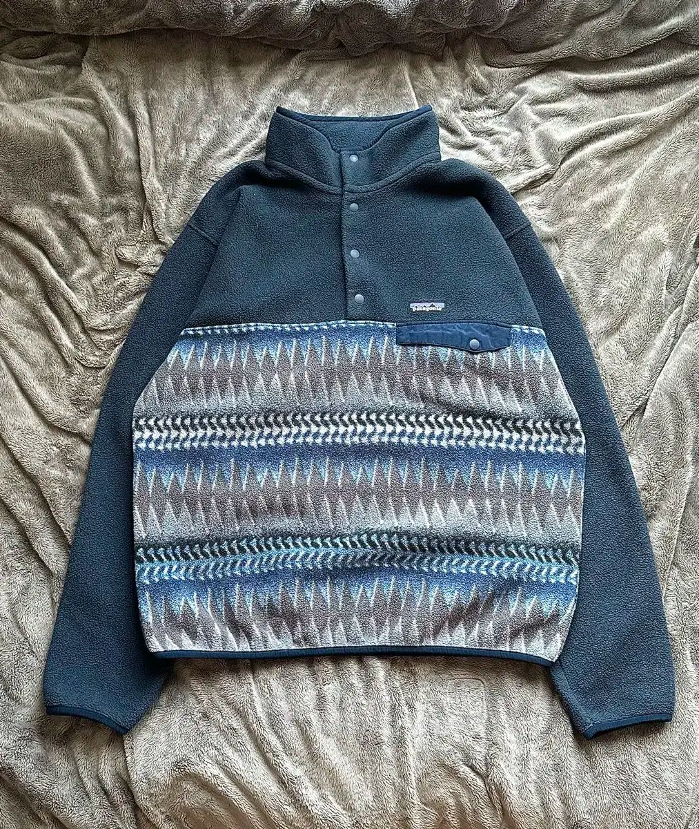 M パタゴニア Synchilla シンチラ aztec アズテック ブルー patagonia