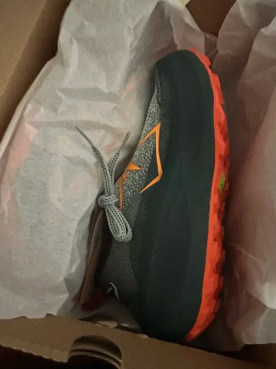 アシックス トラ ブコ マックス 4 コールド ウール モス ゲル カヤノ サロモン WHO フジ