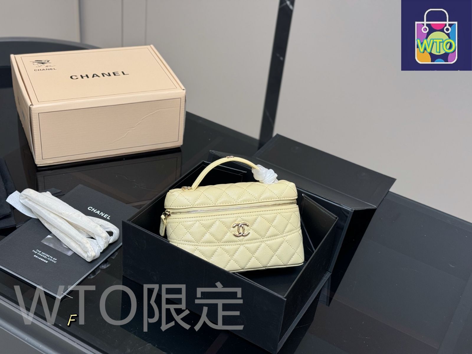 シャネル 弁当箱